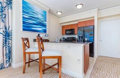 Sunny Isles Beach Apartment | Trump International Beach Resort Ocean View 1,100 sf 1 Bed 1Bth Privately Owned