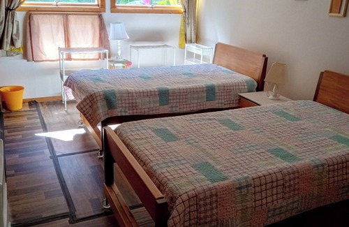 Truro House | TRURO HOUSE, PRIVATE, QUIET, NEAR BEACHES