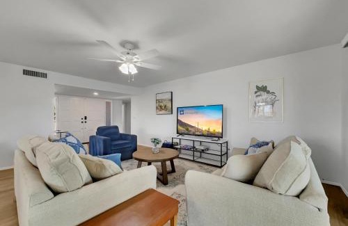 Cottonwood House | Truro Sun Lakes