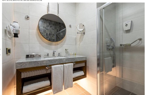 Zeytinburnu Hotel | Tryp by Wyndham Istanbul Topkapi