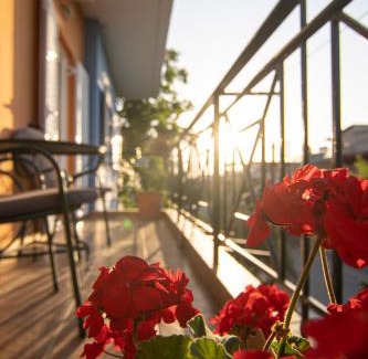 Kamena Vourla Apartment | Tsertos Apartments
