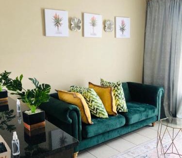 Mkhuhlu Apartment | Tshamani self catering