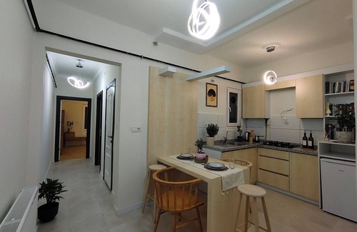 Harbiye Apartment | tstylish 2BR/2BATH apartment with FAST WiFi, 2 AC near NIŞANTAŞI