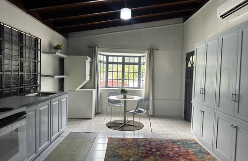 Maraval Apartment | Charming studio with WiFi and AC in amazing Maraval