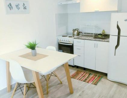 Lomas de Zamora Apartment | Tu espacio en Lomitas con cochera