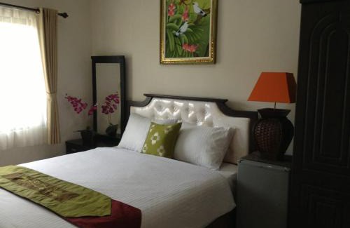 Tuban Hotel | Tuban Torres Accommodation