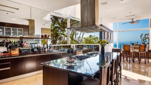 Conchas Chinas House | Tucan en Casa Samo