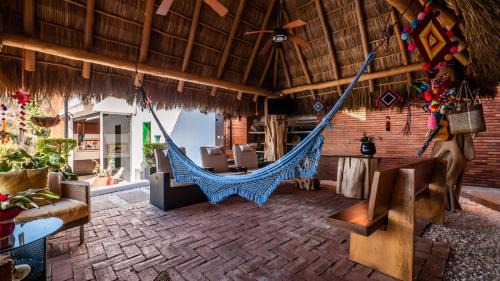 Conchas Chinas House | Tucan en Casa Samo