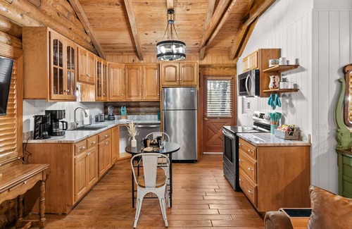 Branson Cabin | Tucked In Branson Cabin! King Bed, New Kitchen, Resort Amenities! | 164