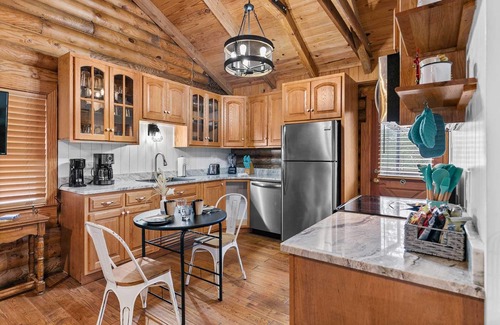 Branson Cabin | Tucked In Branson Cabin! King Bed, New Kitchen, Resort Amenities! | 164