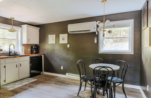Nellysford House | Tucked Inn: Lower Unit - NEW Nelson Co Getaway