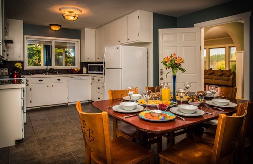 Friday Harbor Bed & Breakfast | Tucker House Inn