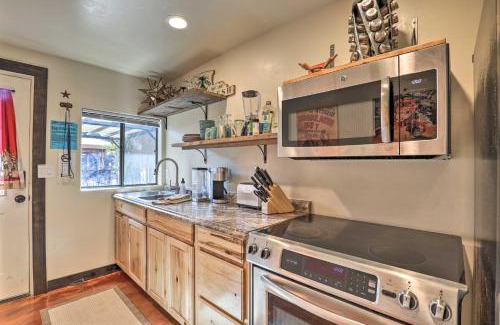 Tucson House | Tucson Casita with Courtyard, Hot Tub and Fire Pits!