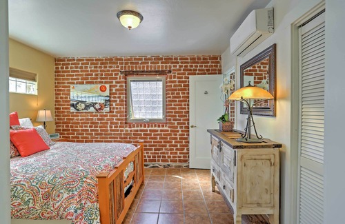 Sam Hughes Cottage | Tucson Cottage w/ Patio < 2 Mi From Downtown & UA!