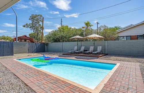 Samos House | Tucson Oasis by Rather Be Properties