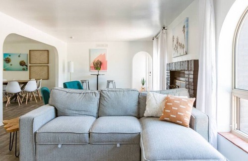 Bear Canyon Hills House | Tucson Oasis|ScenicViews|HeatedPool|KingBed