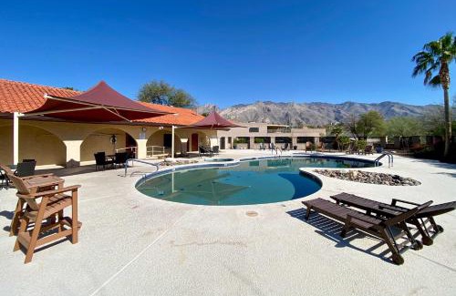Catalina Del Rey House | Tucson Vacation Rental with Patios and Pool Access!