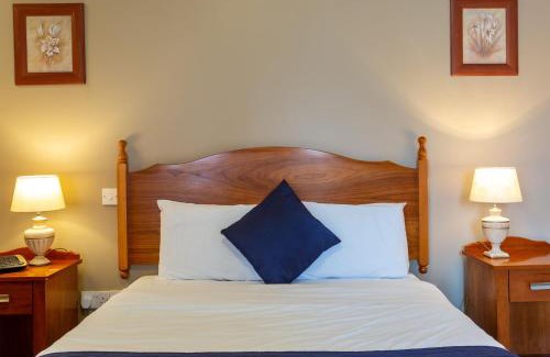 Dungarvan House | Tudor House Guest House