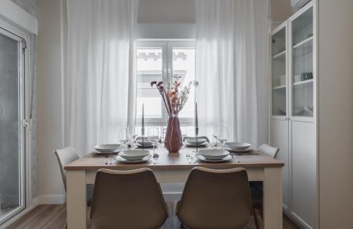 Centro - Sagrario Apartment | tuGuest Duquesa Apartment