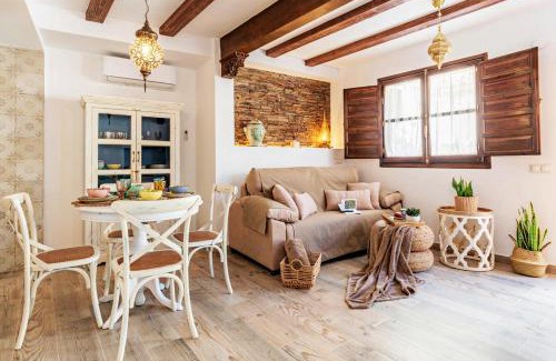 Albaicin Apartment | tuGuest Nazarí Calderería Apartments - Free parking