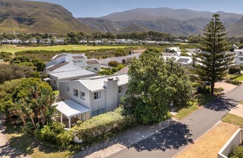 Fernkloof Apartment | Tuis en Tevrede - 1 Bedroom Flat