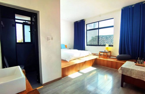 Yongding Bed & Breakfast | Tujia folk houses