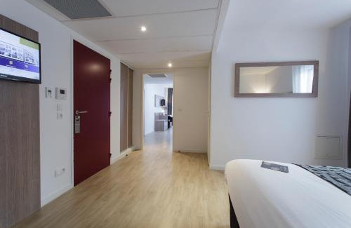 Palaiseau Apartment | Tulip Inn Massy Palaiseau - Residence