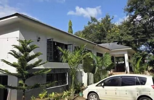 Moshi House | Tulivu Escape: Entire Peaceful House