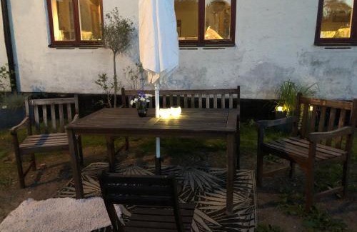 Sjobo Bed & Breakfast | Tullesbo Sätesgård