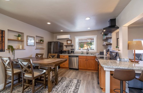 Tumalo House | Tumalo House