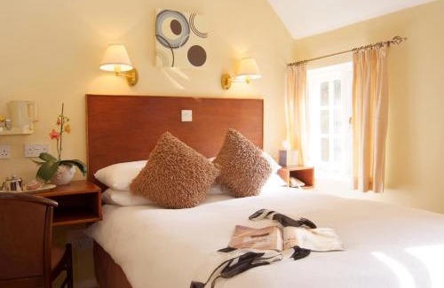Ottery St Mary Hotel | Tumbling Weir Hotel