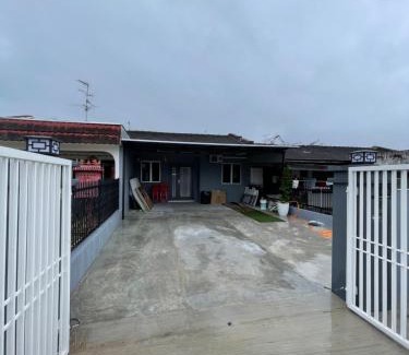 Sekudai House | Tun Aminah 14paxs near Nirvana Skudai