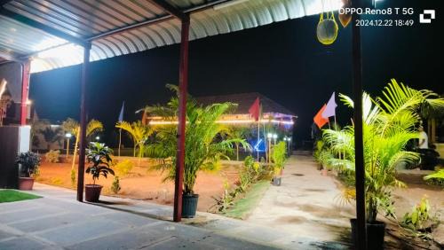 Kamalapur Resort | TungaBhadra River View Resort Hampi