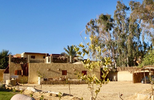 Tunis Village RV Rental | Tunis Tone - Tunis Village Campsite