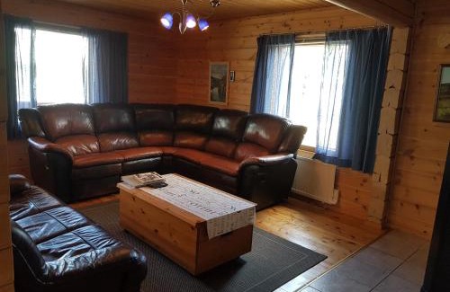 Enontekio Ski Chalet | Tunturihuvila 1