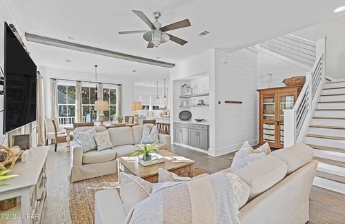 Inlet Beach House | Tupelo Honey/Gulf Views/Steps to Pool & Beach/4 Bikes