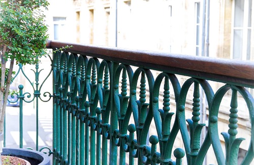 Bordeaux City Centre Apartment | Turenne - Calme et lumineux/Localisation top