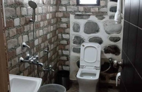 Kumai Hotel | Turibari Leisure Point