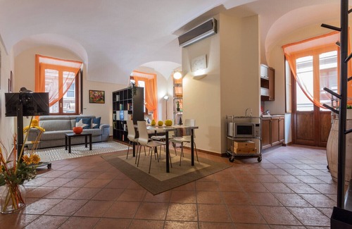 Historic Centre Apartment | Turin Central Loft Carignano by Wonderful Italy
