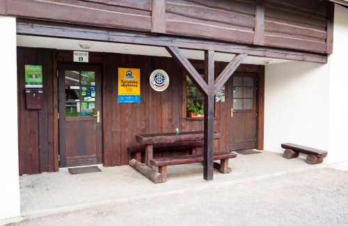 Usti nad Orlici Hostel | Turisticka ubytovna Cakle
