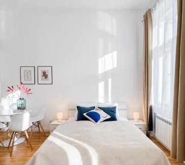 Nove Mesto Apartment | TurnKey I Wenceslas Square Apartments