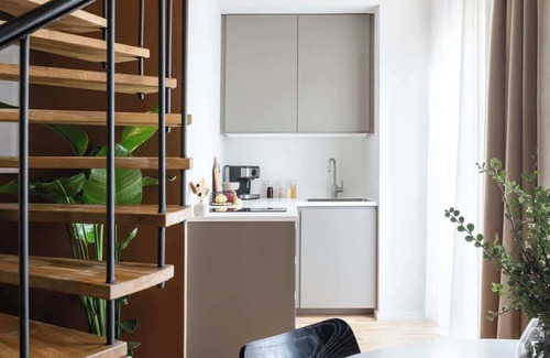 Petrska ctvrt Apartment | TurnKey | Republic Sq. Duplex II – with Terrace