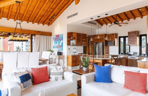 Bucerias Apartment | Turquesa - Penthouse, Two Level Beach (30 Steps)
