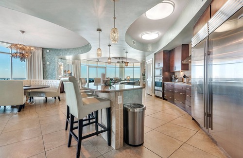 Orange Beach Condo | Turquoise C601-Beach Front w/Private Hot Tub