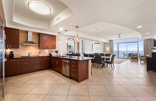 Orange Beach Condo | Turquoise D1703 Luxurious Beachfront 3BR