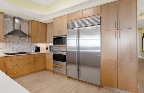 Orange Beach House | TURQUOISE Place, 3bed 3 bath. Balcony HOT TUB. Sleeps 12. AUG 2 night minimum