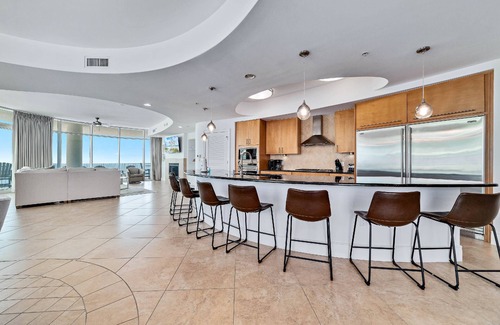 Orange Beach Condo | Turquoise Place D2001~Lazy River, In/Out/Children's Pools, Hot Tubs + $400 in FREE Activities Daily