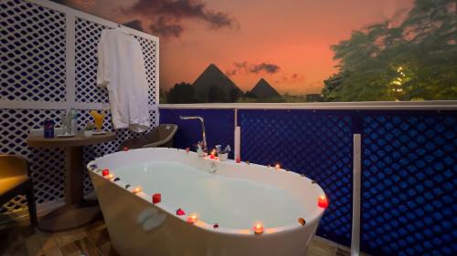 Al Haram Hotel | Turquoise Pyramids & Grand Egyptian museum view Hotel