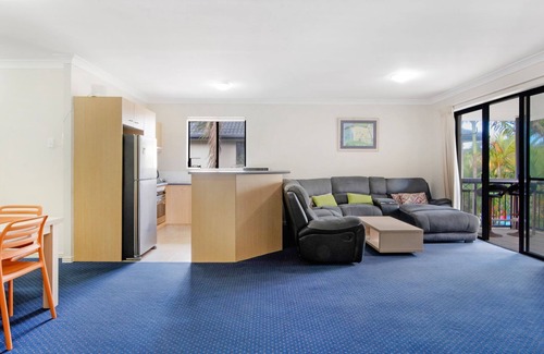 Mermaid Beach Apartment | Turtle Beach Resort Family Friendly Apartment