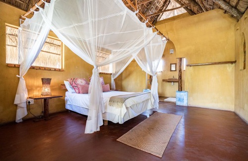 Tofinho Cabin | Turtle Cove Lodge and Yoga Shala